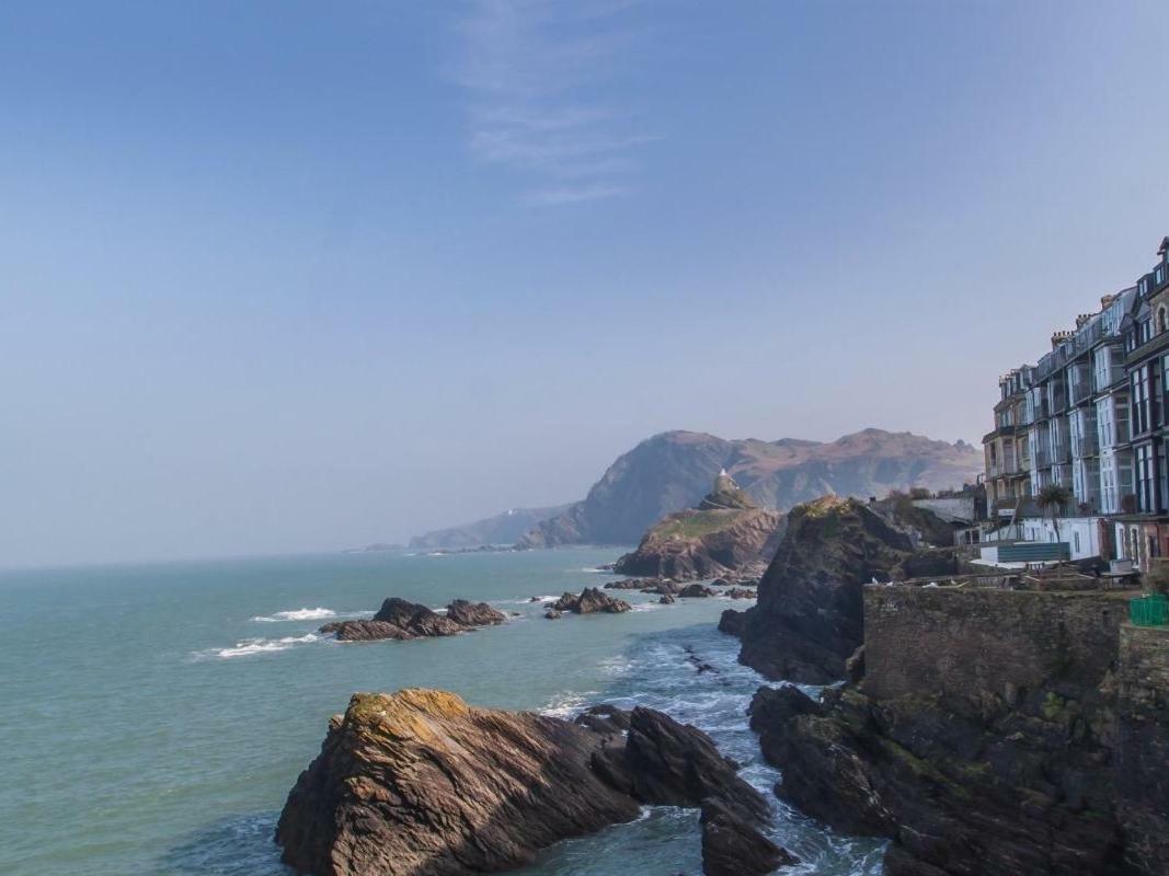 9 Oceanside Appartamento Ilfracombe Esterno foto